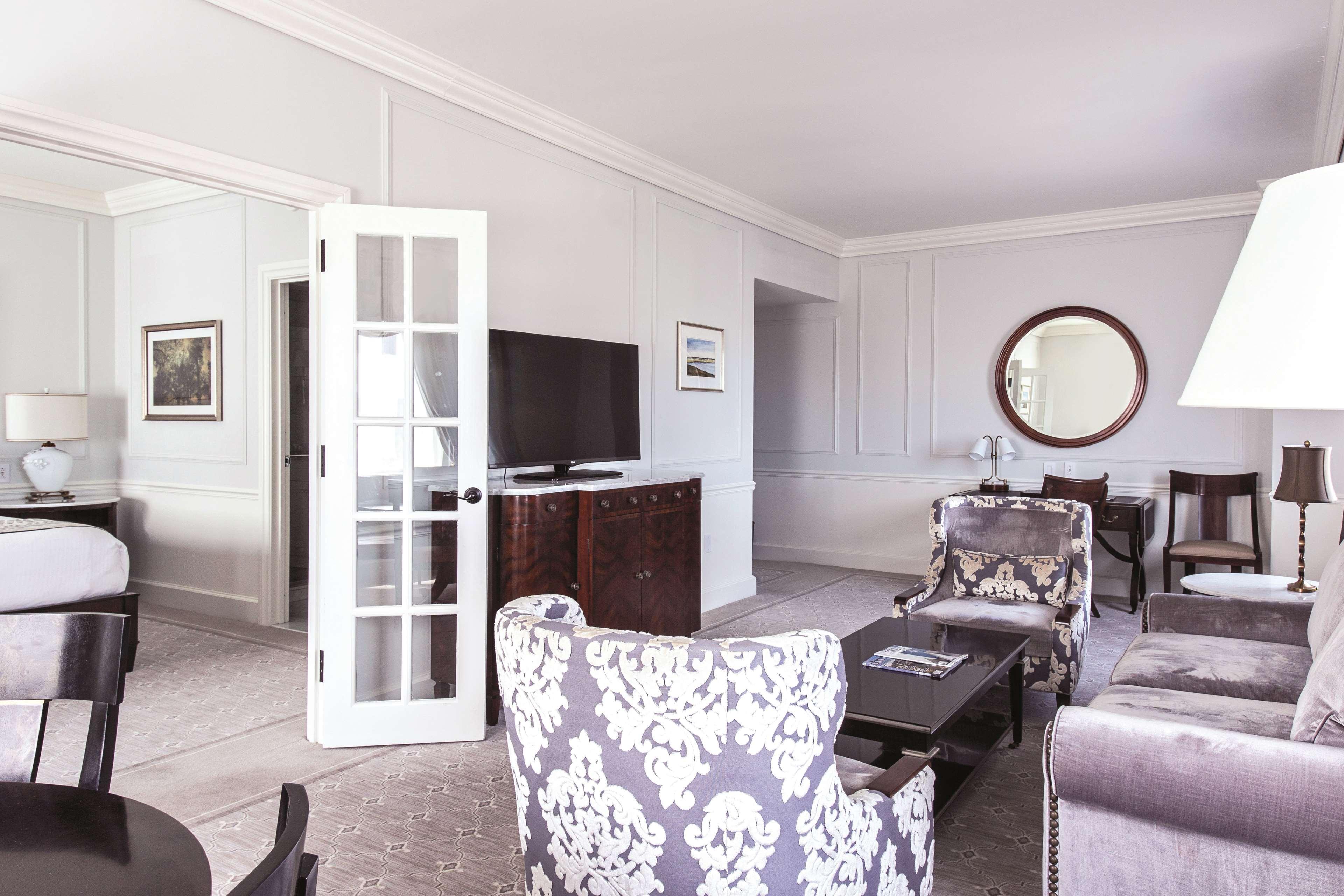 The Charleston Place Kültér fotó