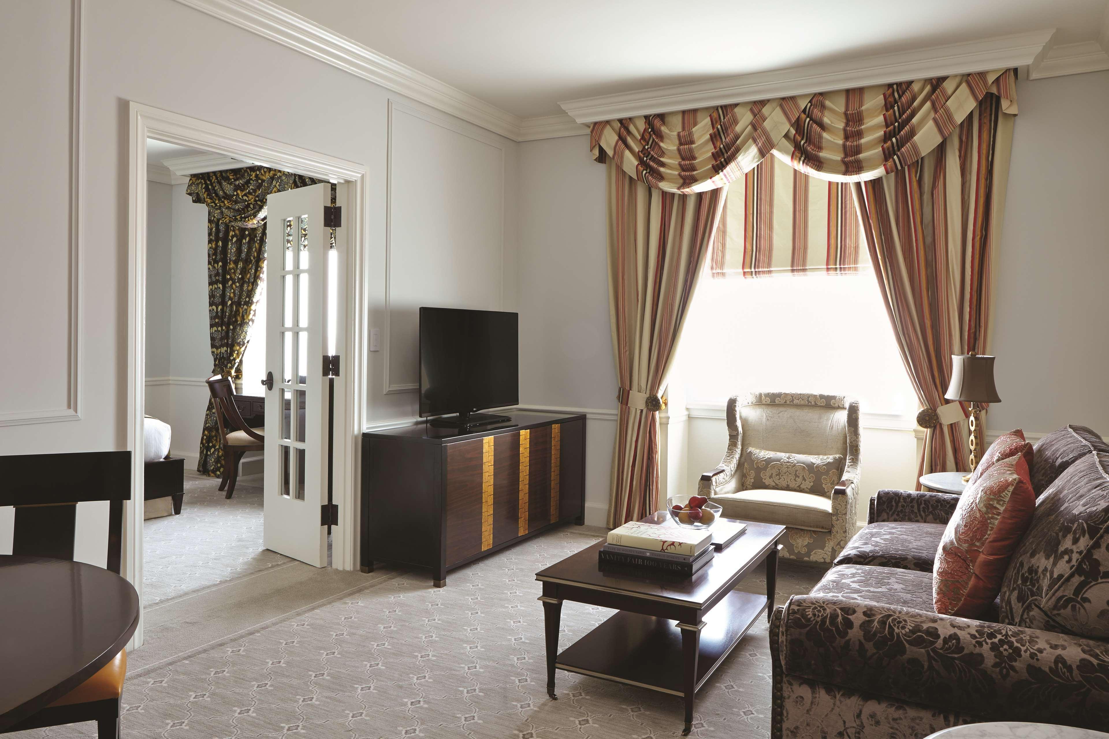The Charleston Place Kültér fotó