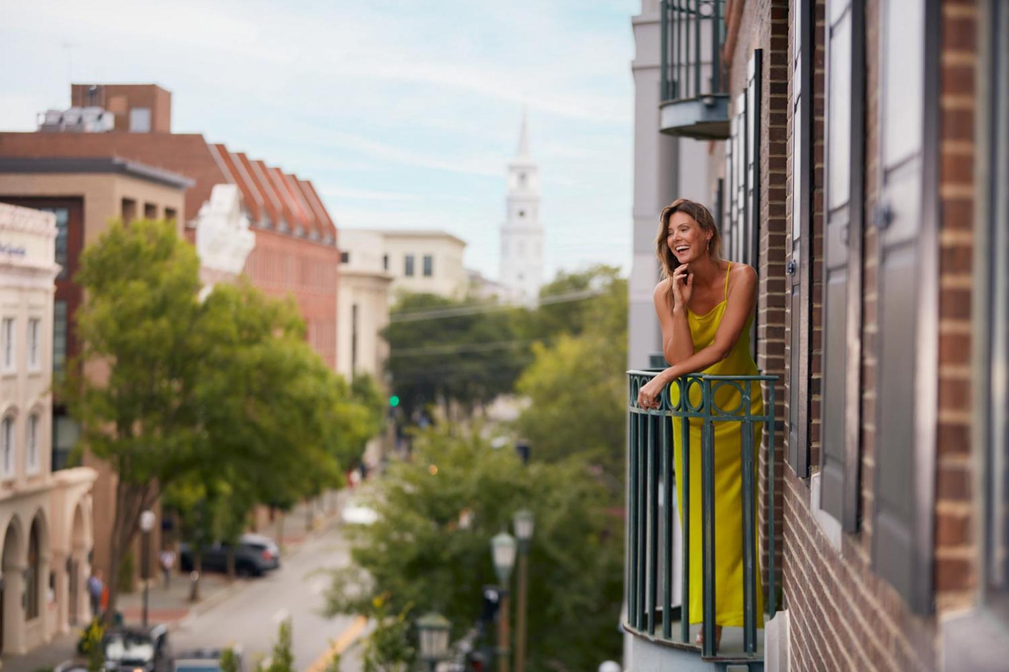 The Charleston Place Kültér fotó